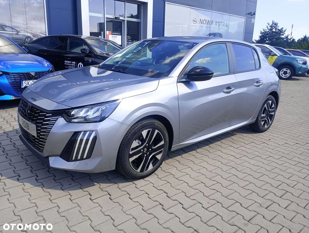 Peugeot 208 - 3