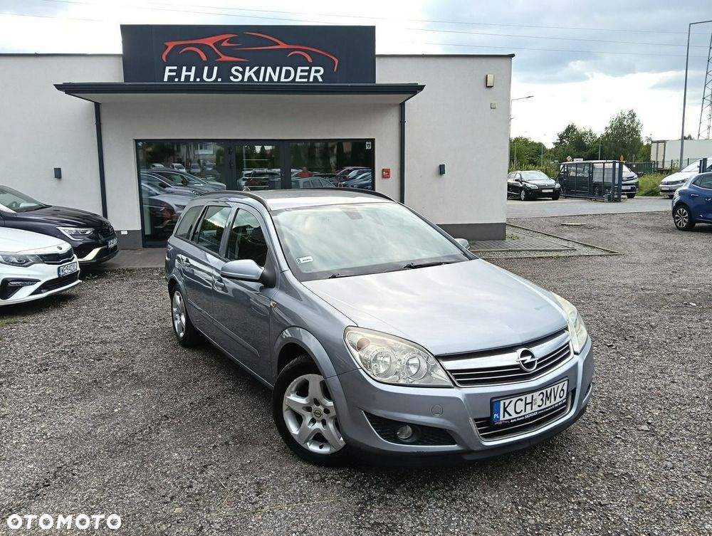 Opel Astra 1.9 CDTI Cosmo - 1