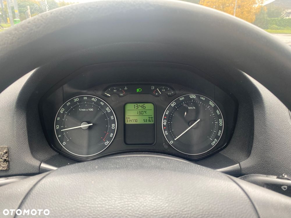 Skoda Octavia 1.6 FSI Classic - 9