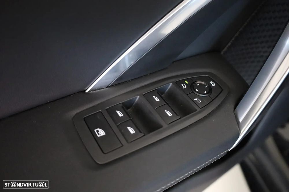 BMW X2 sDrive20i Pack Desportivo M Pro - 52