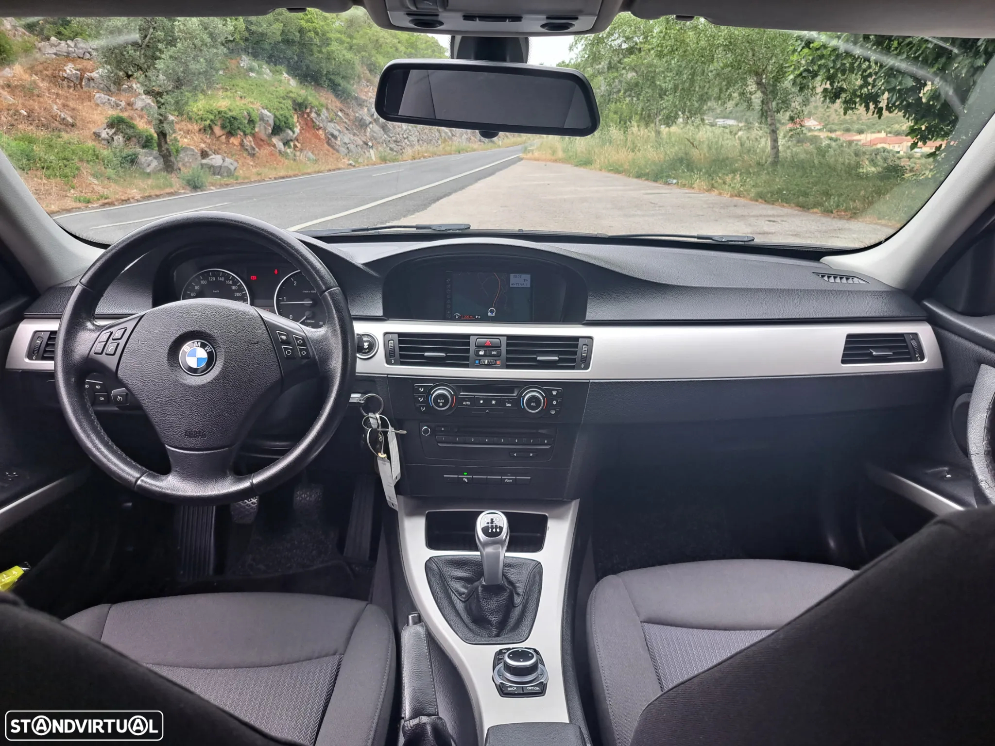 BMW 320 d Touring EfficientDynamics Navigation - 3