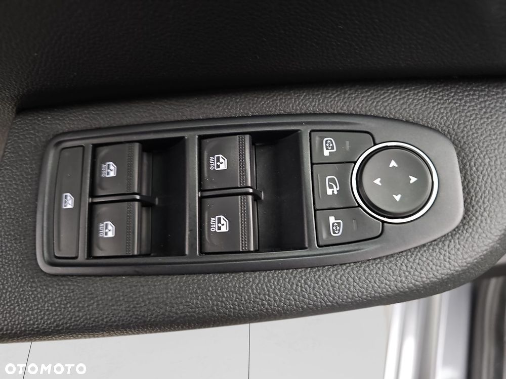 Renault Clio 1.0 TCe Evolution - 11