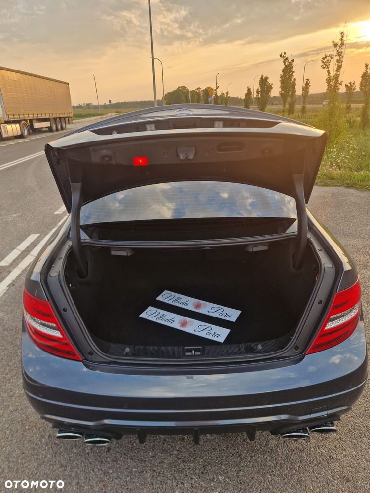 Mercedes-Benz Klasa C 63 AMG AMG SPEEDSHIFT MCT - 30