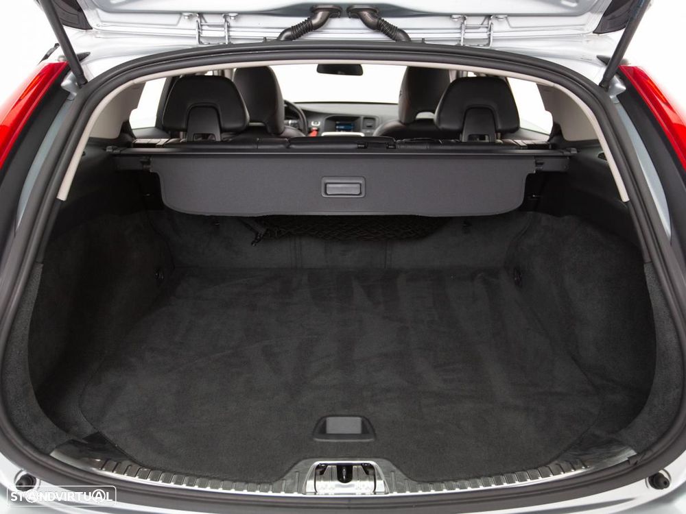 Volvo V60 - 13
