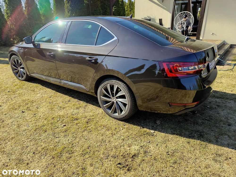 Skoda Superb - 11