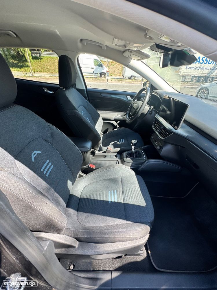 Ford Focus SW 1.0 EcoBoost MHEV Active X - 21
