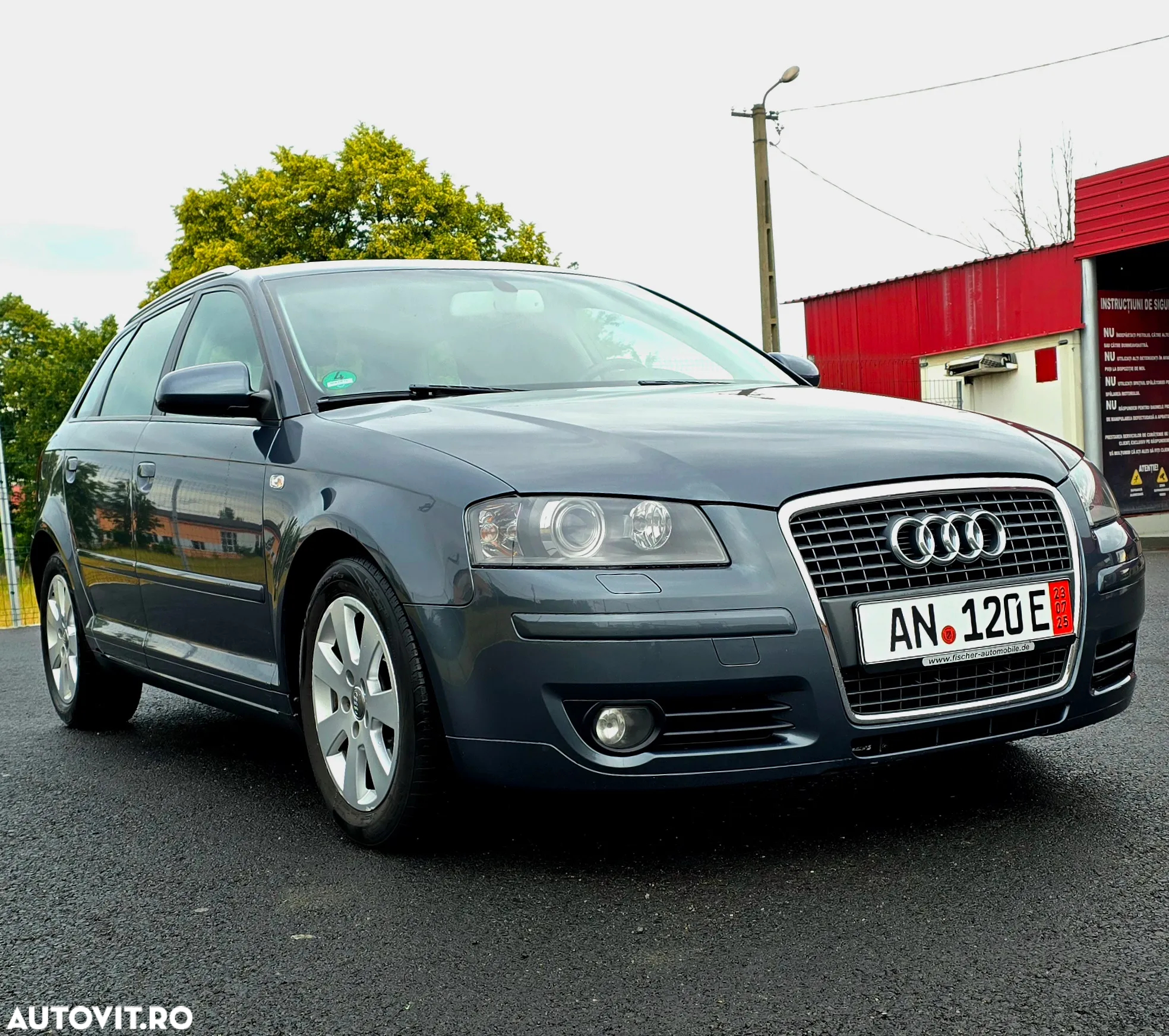 Audi A3 2.0 TDI Sportback DPF (DSG) S tronic Ambiente - 15