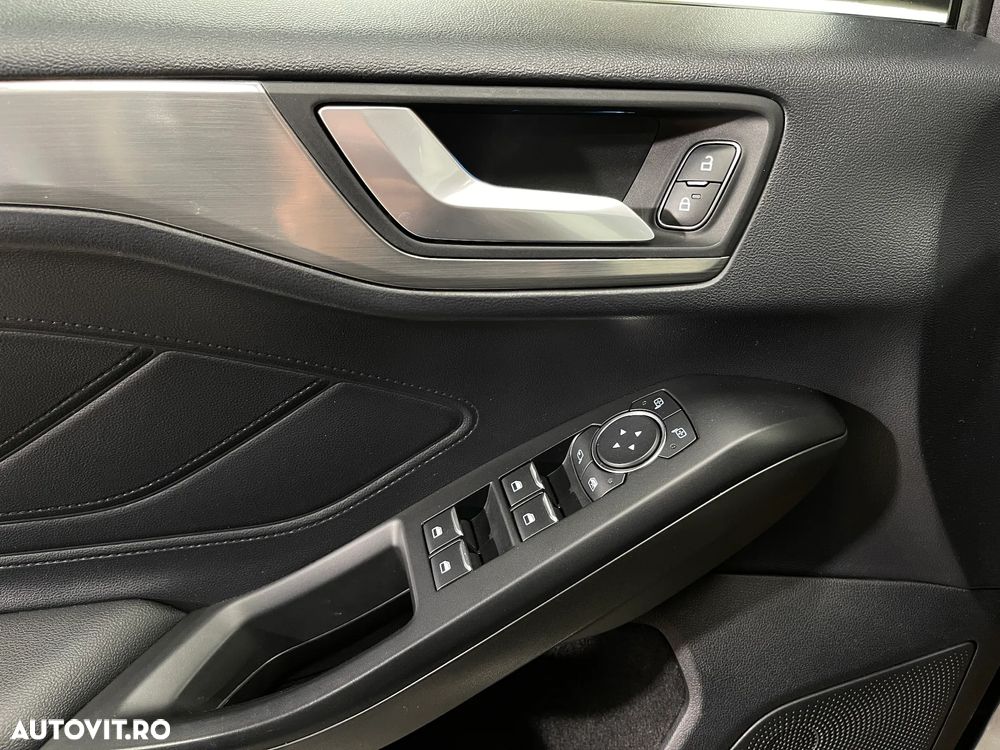 Ford Focus 1.5 EcoBlue Titanium - 19