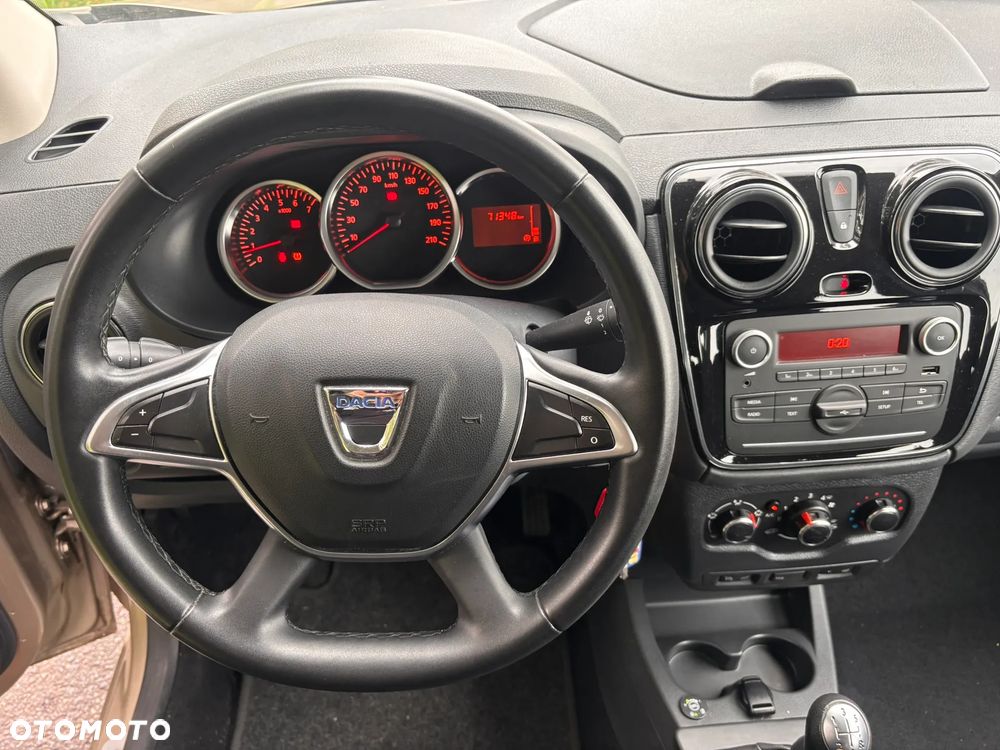 Dacia Lodgy - 24