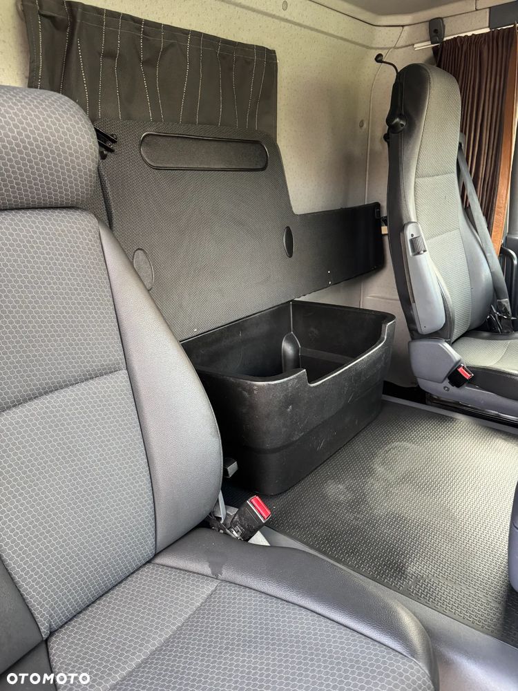 Scania R450 bez EGR, 8x4 wywrotka 3-str.MEILLER, 34000 kg DMC, BORDMATIC, ZWOLNICE, 2017r IDEALNY STAN - 37