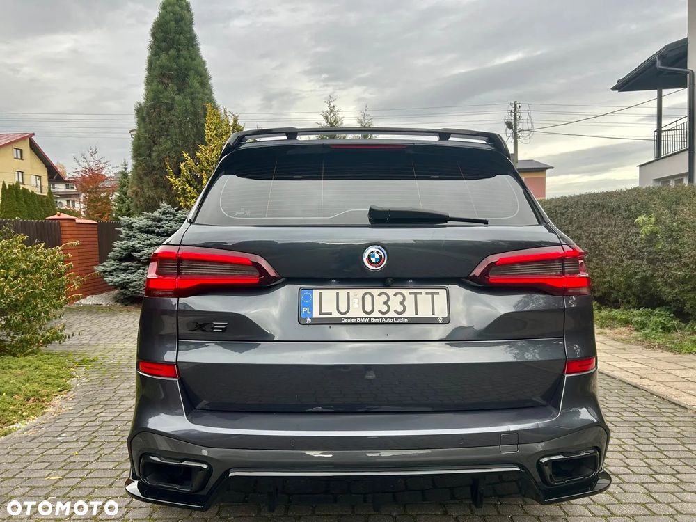 BMW X5 xDrive45e - 10