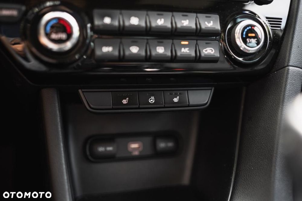 Kia Sportage - 18