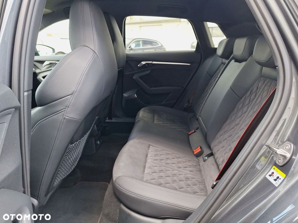 Audi RS3 Sportback TFSI Quattro S tronic - 30