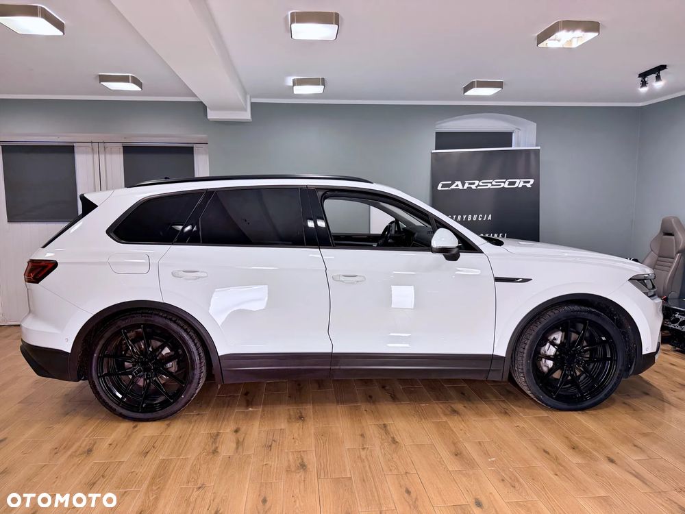 Volkswagen Touareg - 36