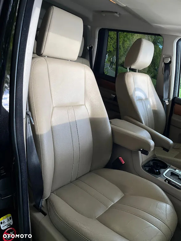 Land Rover Discovery IV 3.0D V6 HSE - 12