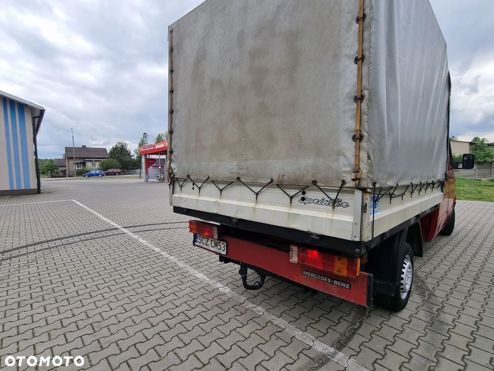 Mercedes-Benz Sprinter - 11