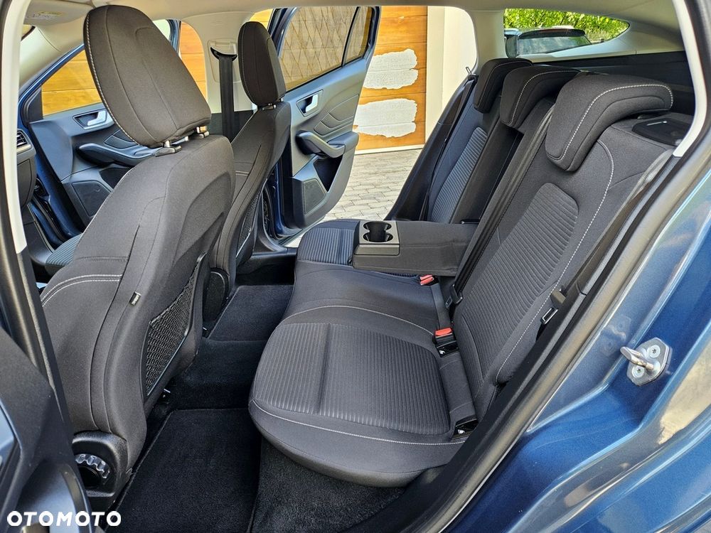 Ford Focus - 20