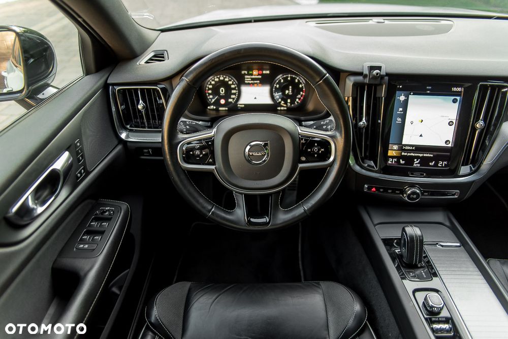 Volvo V60 B4 B Geartronic Momentum Pro - 34