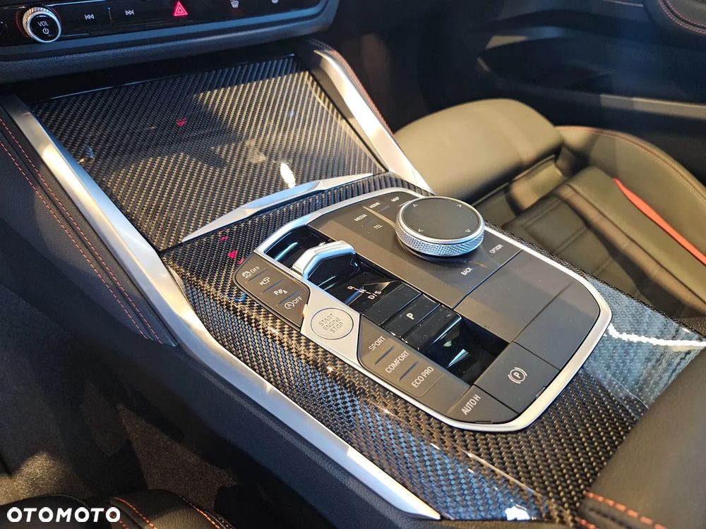 BMW Seria 2 M240i xDrive - 11
