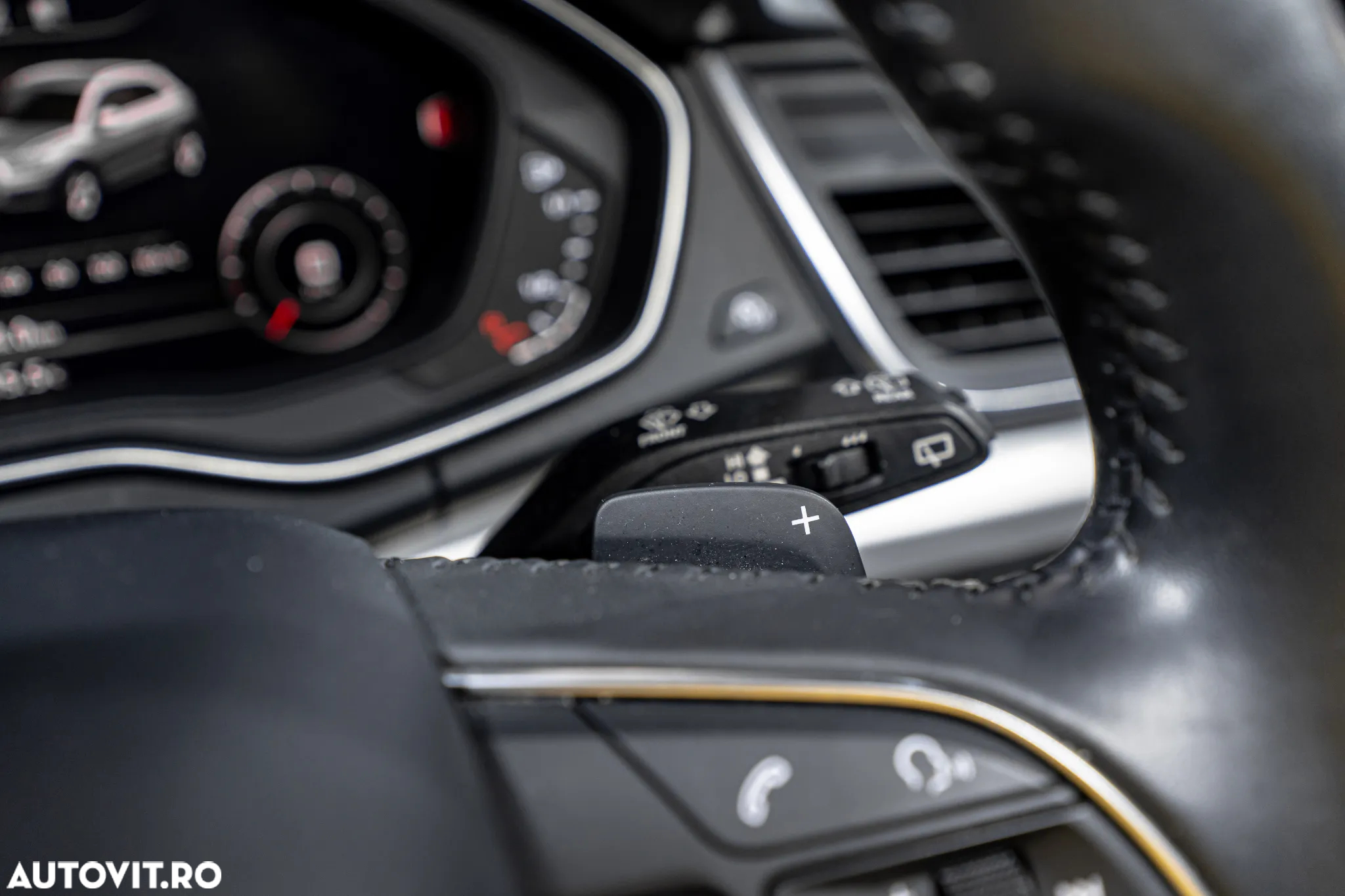 Audi Q5 2.0 40 TDI quattro S tronic Sport - 19