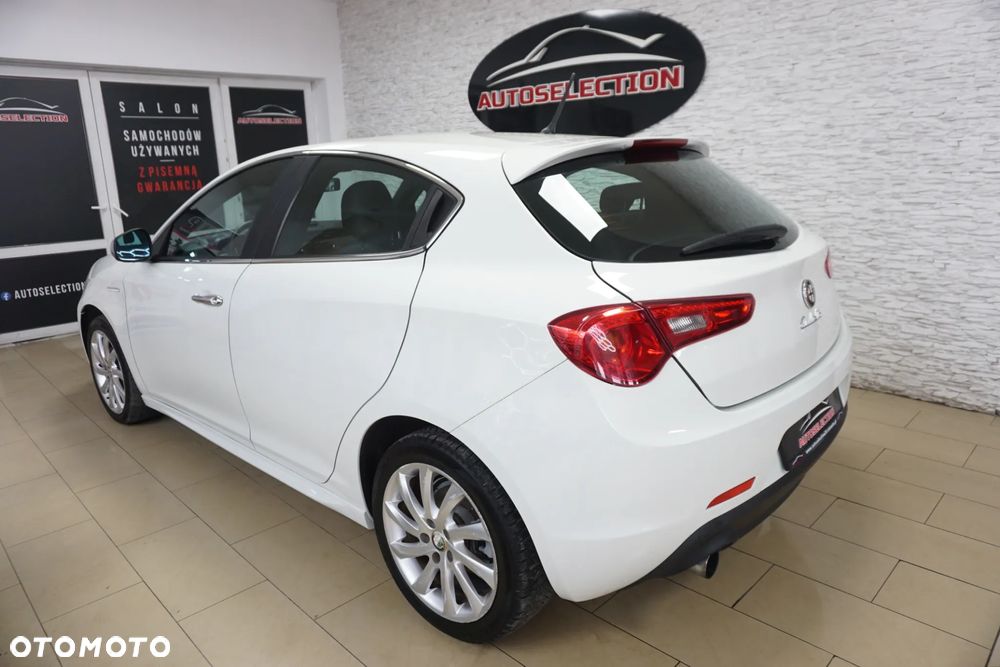 Alfa Romeo Giulietta 1.4 TB 16V - 9