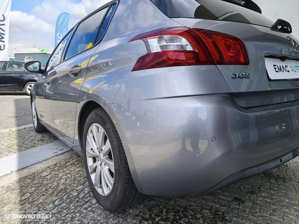 Peugeot 308 1.2 PureTech Style - 5