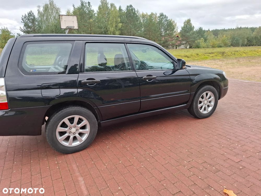 Subaru Forester 2.0 XC Celebration - 7