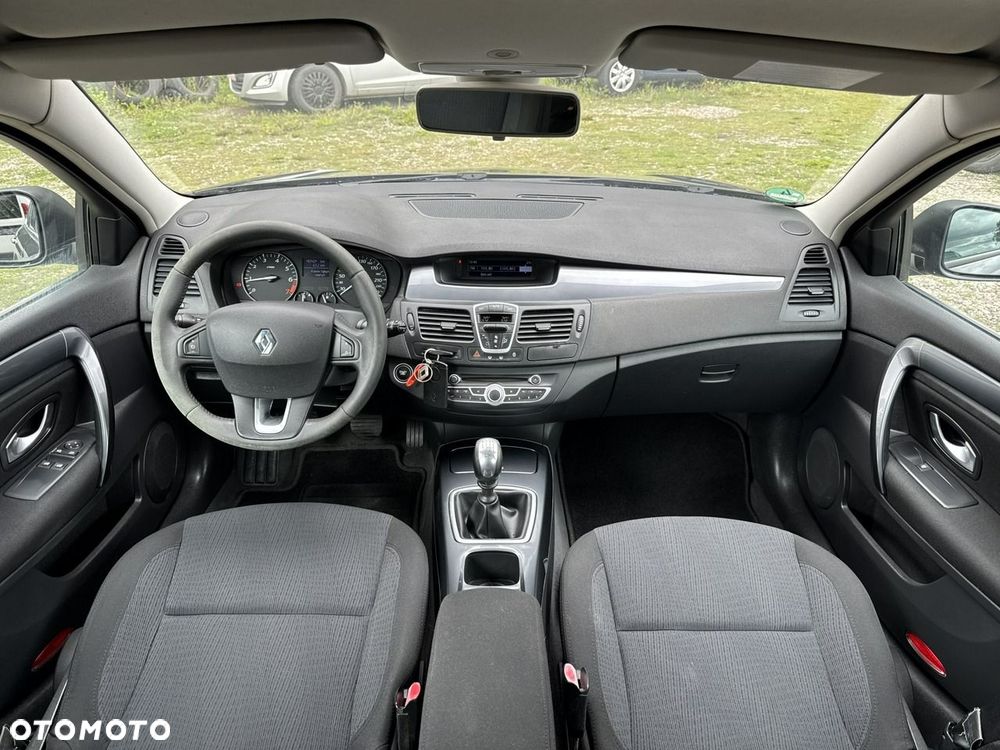 Renault Laguna - 19