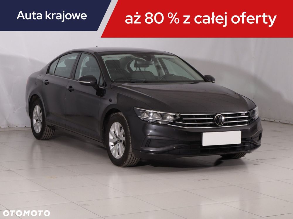 Volkswagen Passat - 3