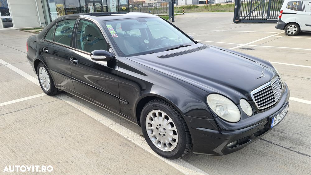 Mercedes-Benz E 200 KOMPRESSOR Elegance - 2