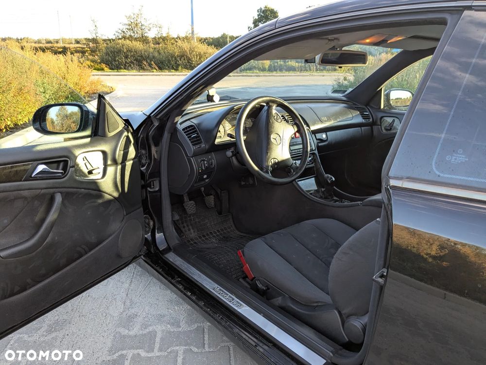 Mercedes-Benz CLK 200 Kompressor - 17