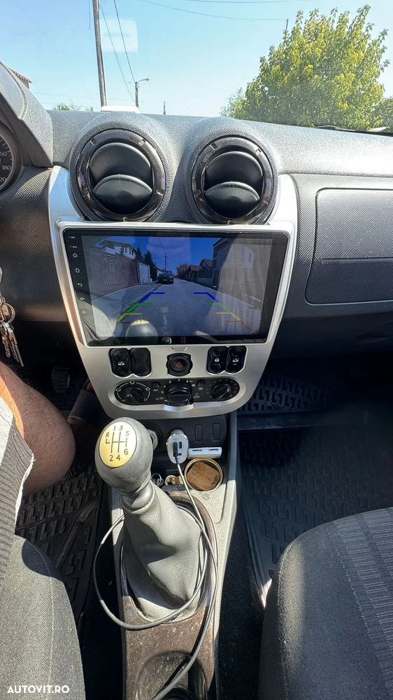 Dacia Duster 1.6 4x4 - 8