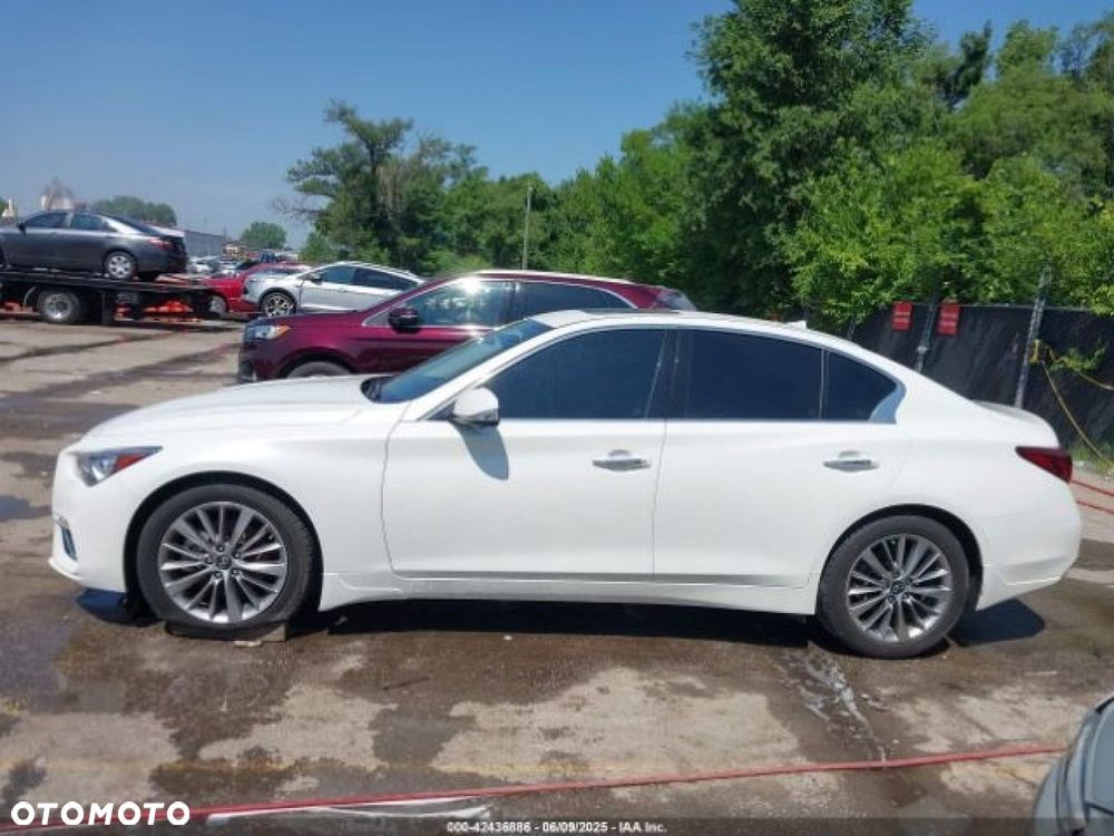 Infiniti Q50 - 4