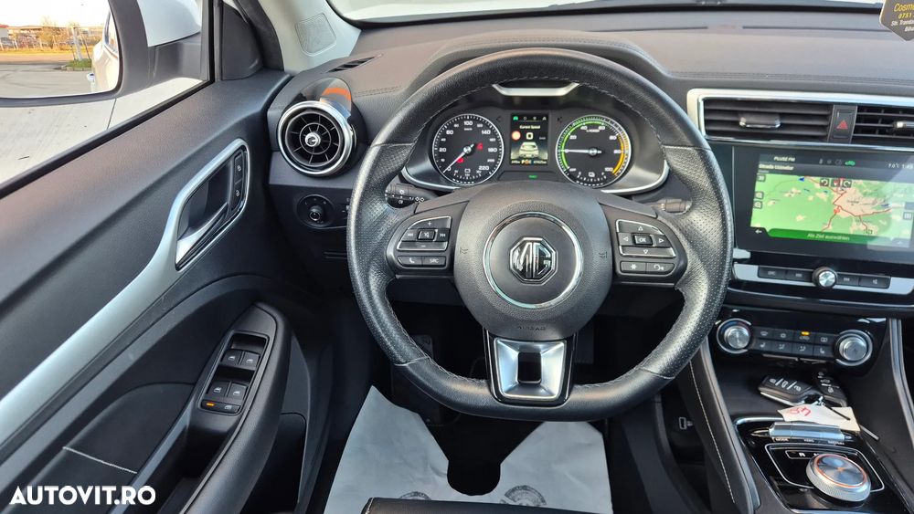 MG ZS EV Luxury - 20