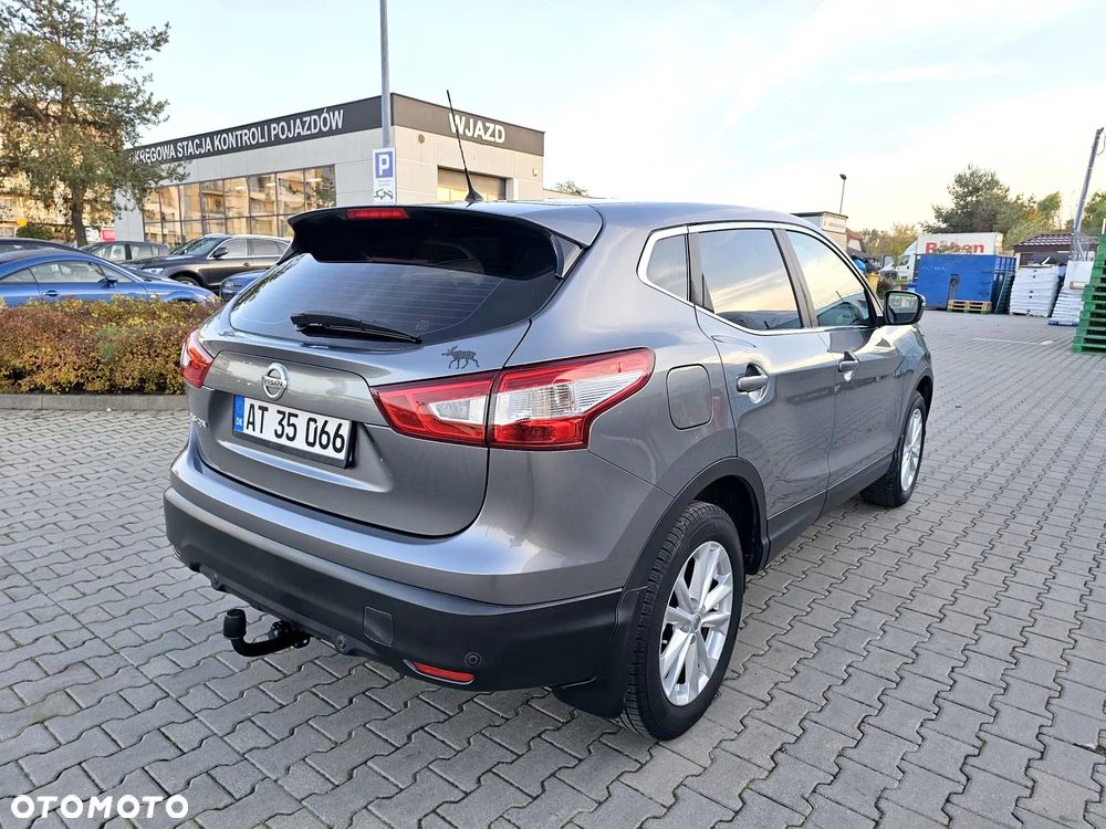 2015 Nissan Qashqai 1.6 DIG-T N-Connecta, photograph 11