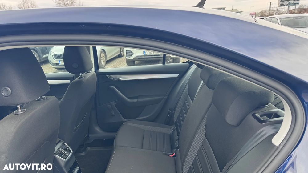 Skoda Octavia 1.0 TSI Style - 12