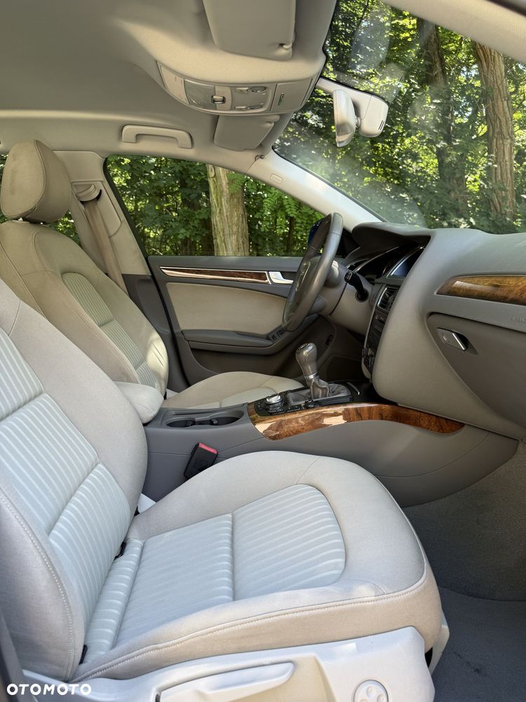 Audi A4 Avant 2.0 TDI - 20