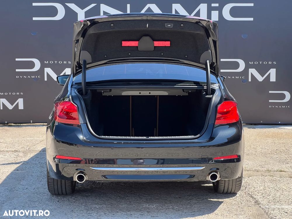 BMW Seria 5 530i AT - 8