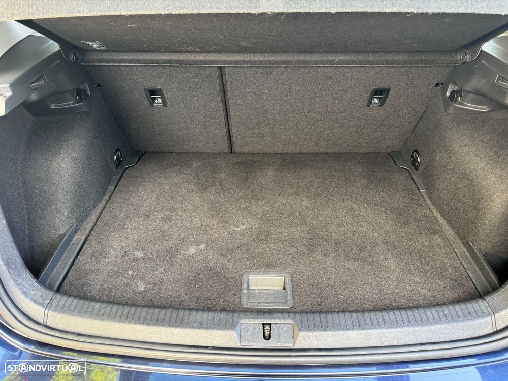 VW Golf 1.6 TDI Trendline - 24