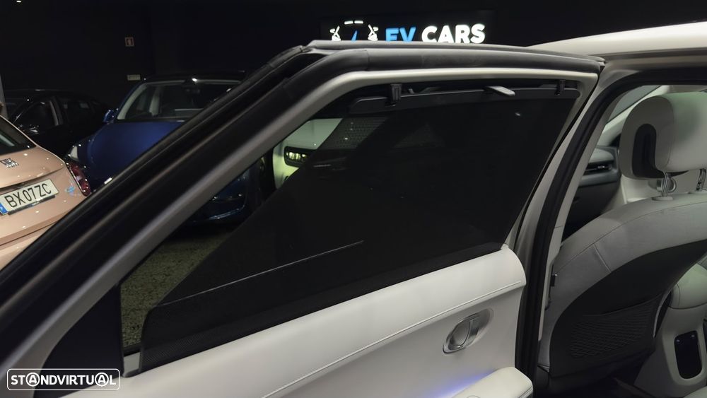 Hyundai Ioniq 5 77,4 kWh 4WD Uniq - 40