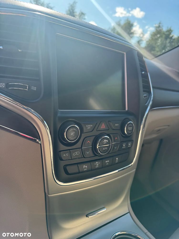 Jeep Grand Cherokee 3.0 CRD Overland - 12