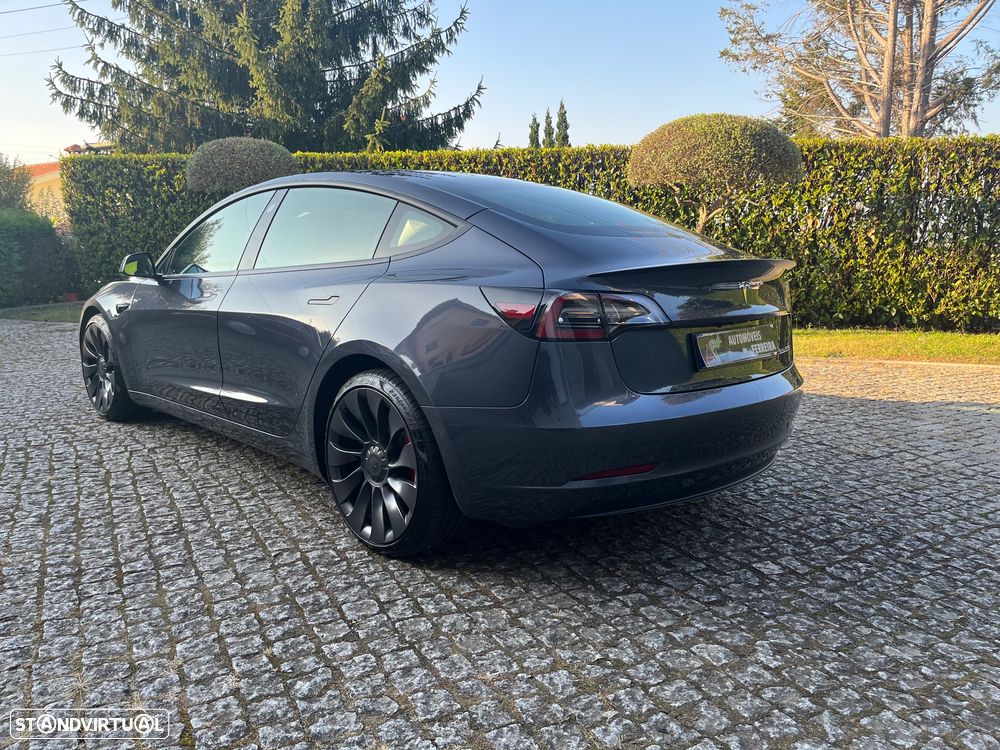 Tesla Model 3 Performance Dual Motor AWD - 4