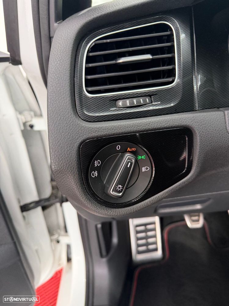 VW Golf GTI Performance BlueMotion - 6