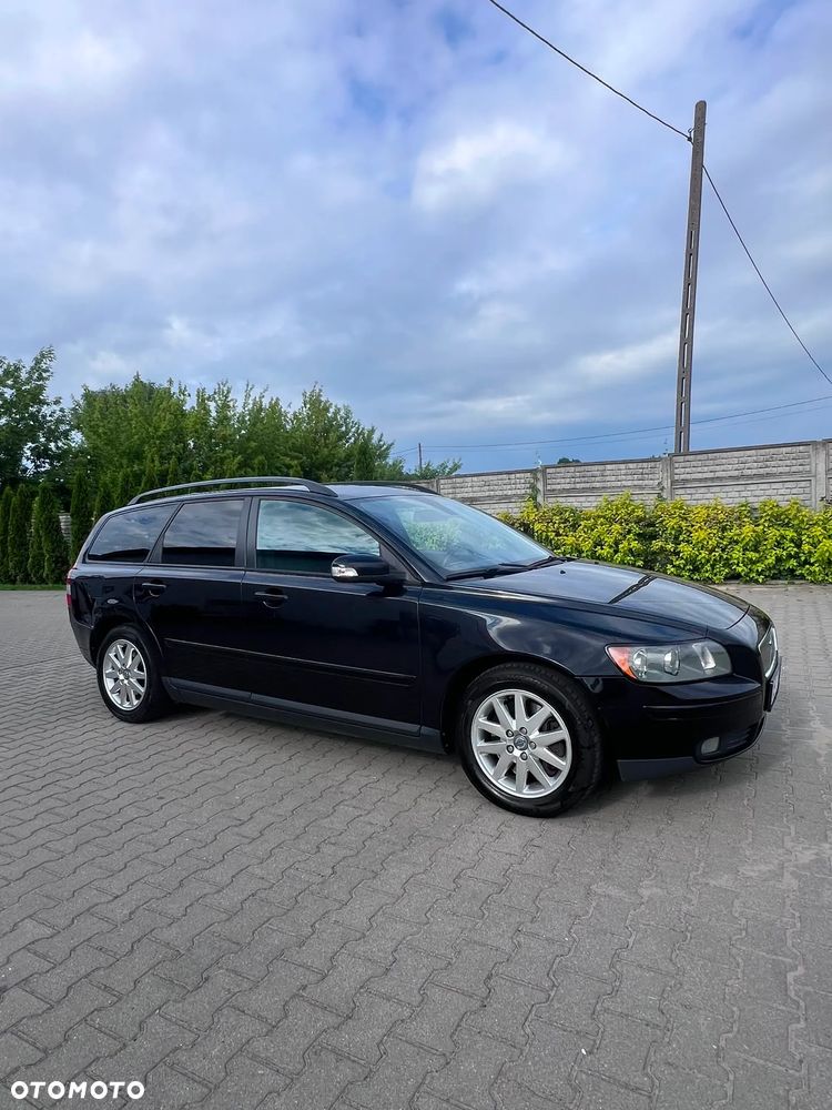 Volvo V50 2.4D5 - 1