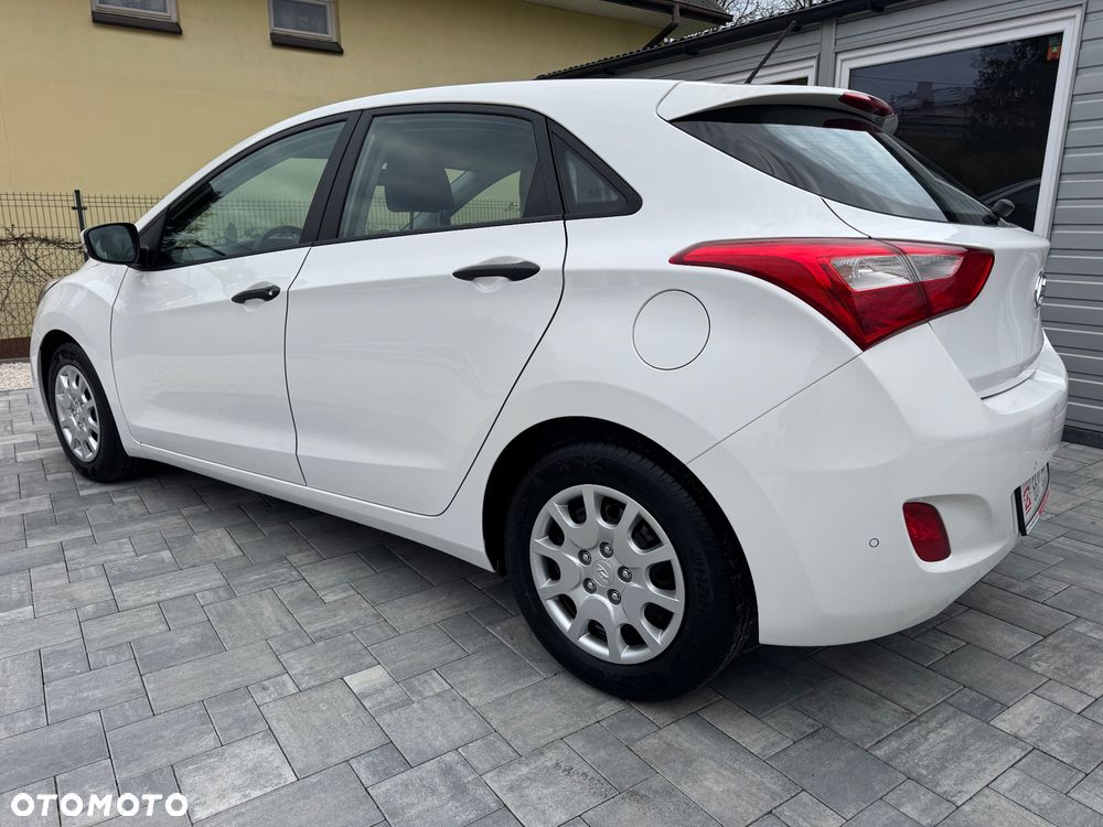 Hyundai i30 1.4 Fifa World Cup Edition - 9