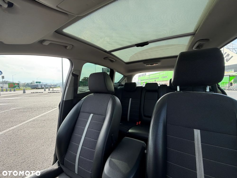 Ford Kuga - 20