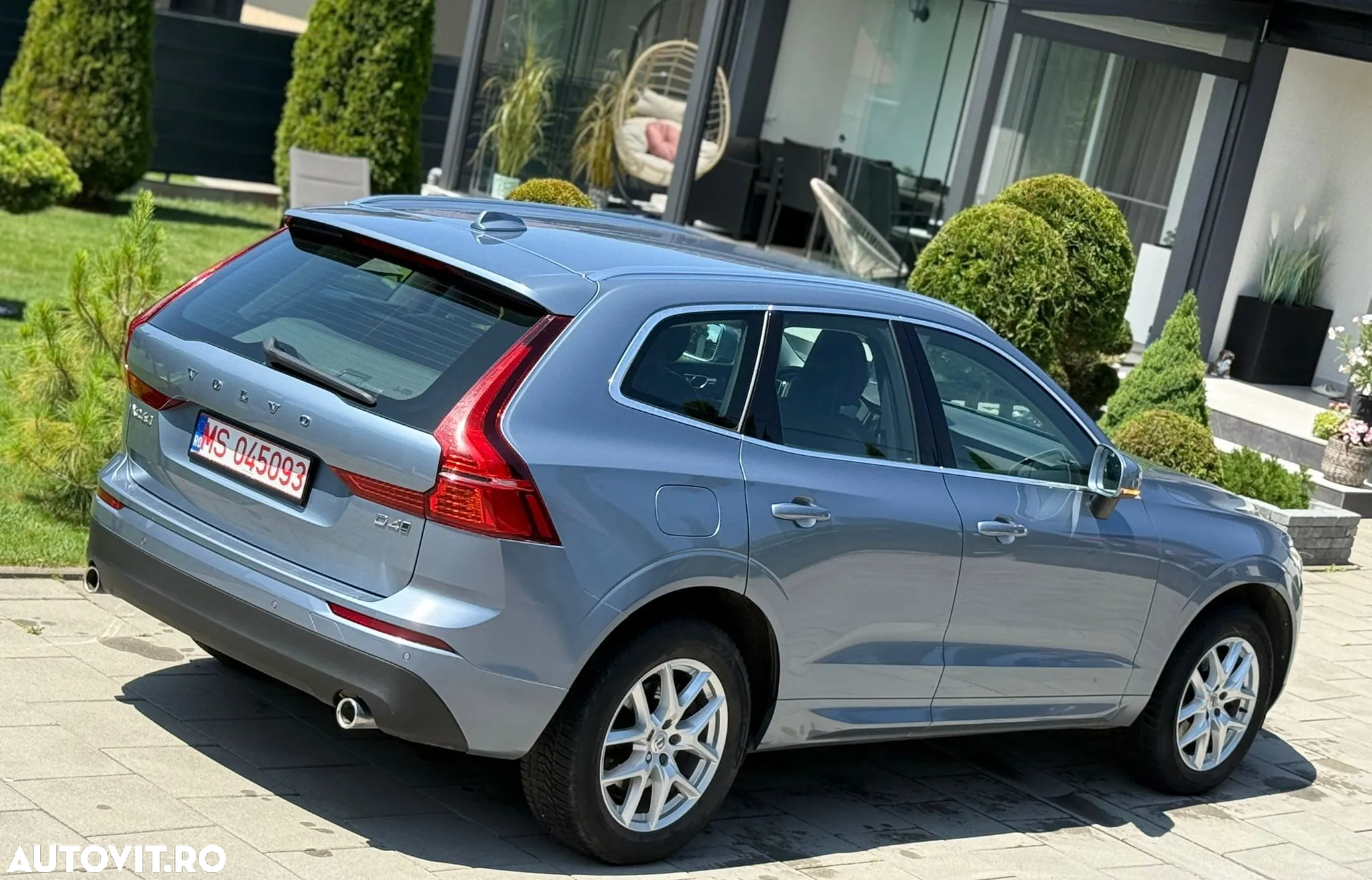 Volvo XC 60 D4 AWD Geartronic Momentum - 5
