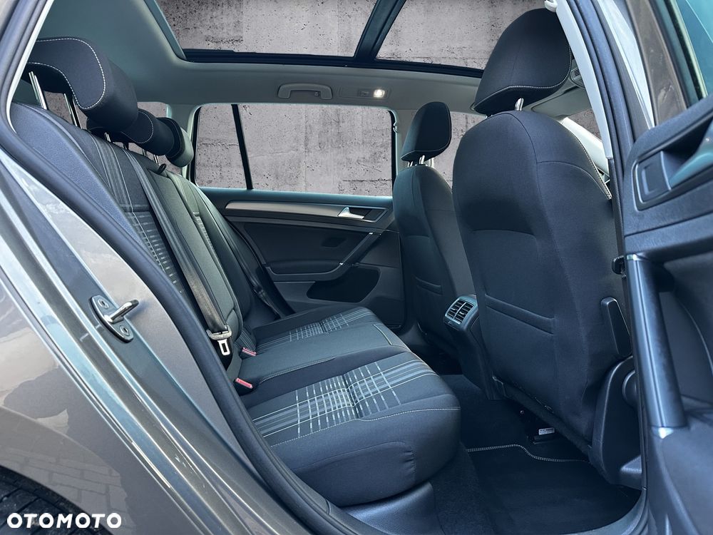 Volkswagen Golf 1.6 TDI BlueMotion Technology DSG Lounge - 13