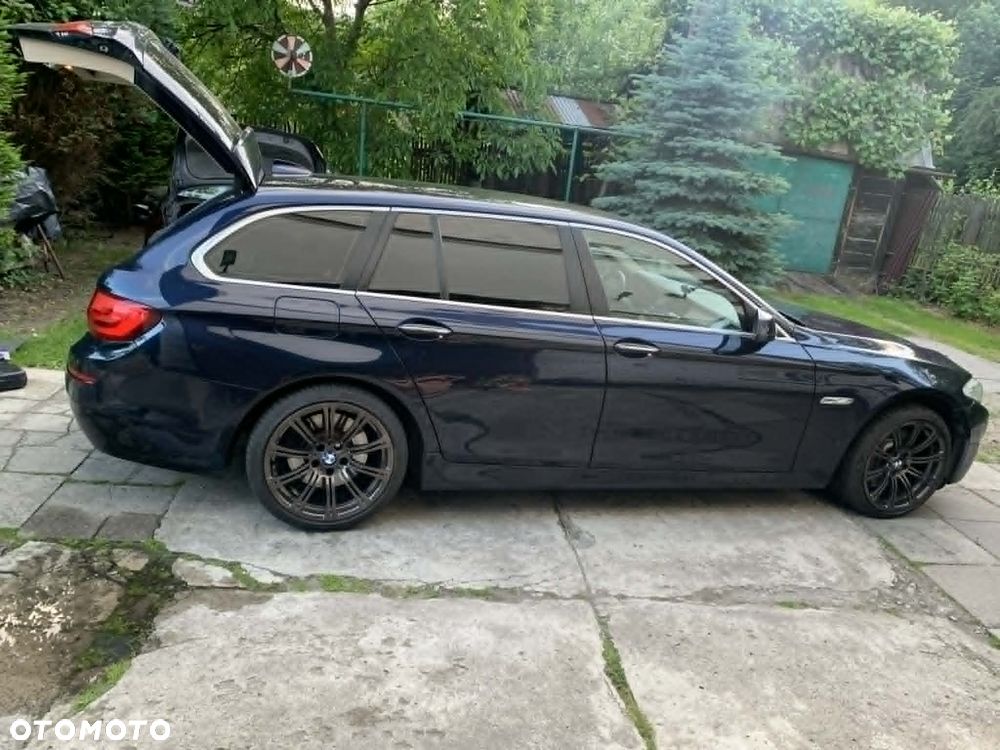 BMW Seria 5 530d xDrive - 3