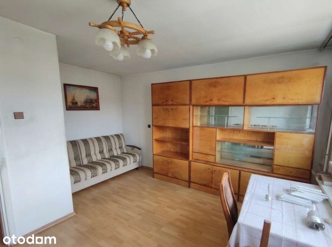 Sprzedam mieszkanie w Staszowie - 60m2, 3 pokoje + piwnica